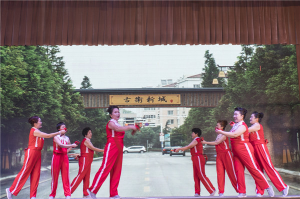 好戲”開演！青島西海岸新區(qū)21場文化大餐送進(jìn)社區(qū)