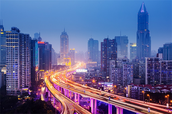 即墨富豪爭(zhēng)藏的天奕黑卡，究竟好在哪？