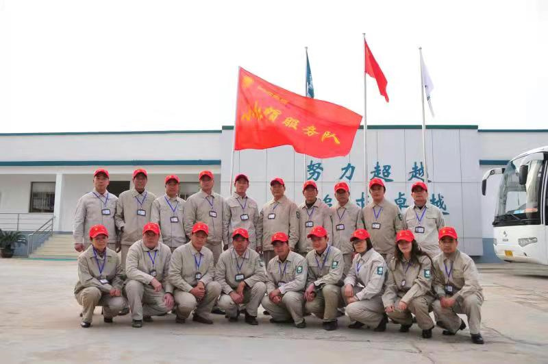 江蘇連云港市贛榆區(qū)供電公司服務菜農(nóng)助力鄉(xiāng)村振興，提供貼心服務受贊譽