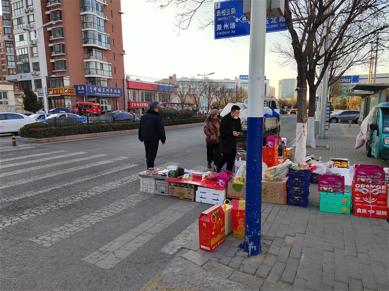 節(jié)日期間，嶗山綜合執(zhí)法執(zhí)勤一線分外忙