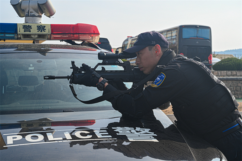 一朝鋒芒，千日磨礪！青島特警實戰(zhàn)大練兵！