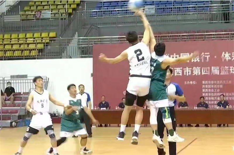 青島萊西：體育中心搭建體育平臺 火爆籃球聯(lián)賽點亮城市生活