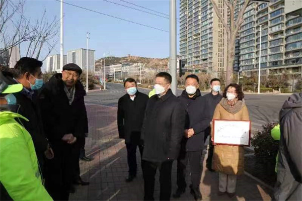 嶗山區(qū)：全國(guó)首個(gè)透明運(yùn)行的環(huán)衛(wèi)園林慈善關(guān)愛(ài)基金今日啟動(dòng)