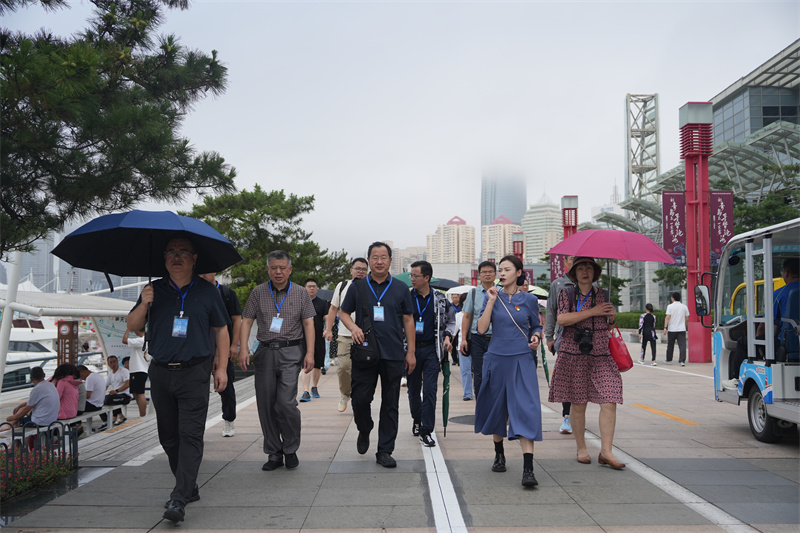 藍(lán)海逐夢 創(chuàng)贏未來——全國媒體精英走進(jìn)青島奧帆中心，共探文旅融合新篇章