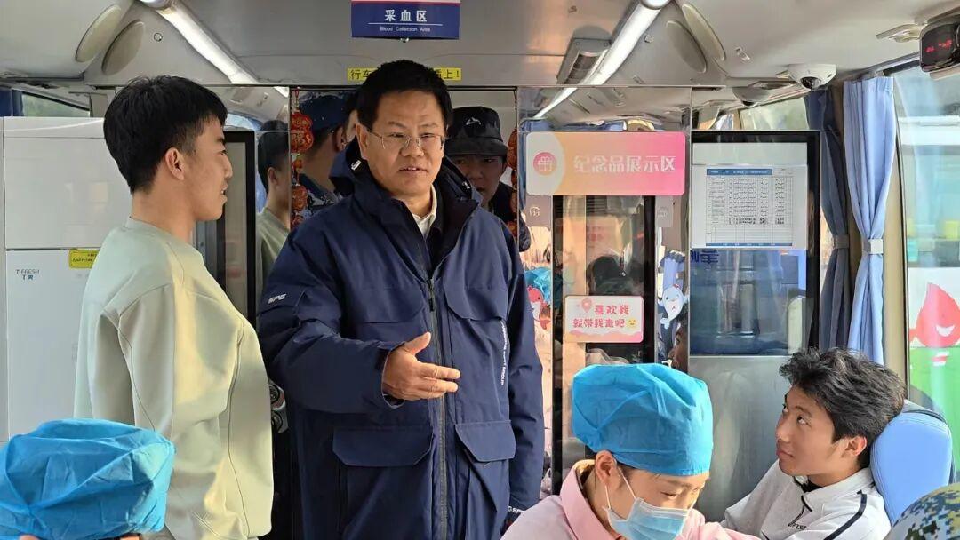 青春熱血燃！338位師生匯聚愛的港灣，熱血傳遞青春力量